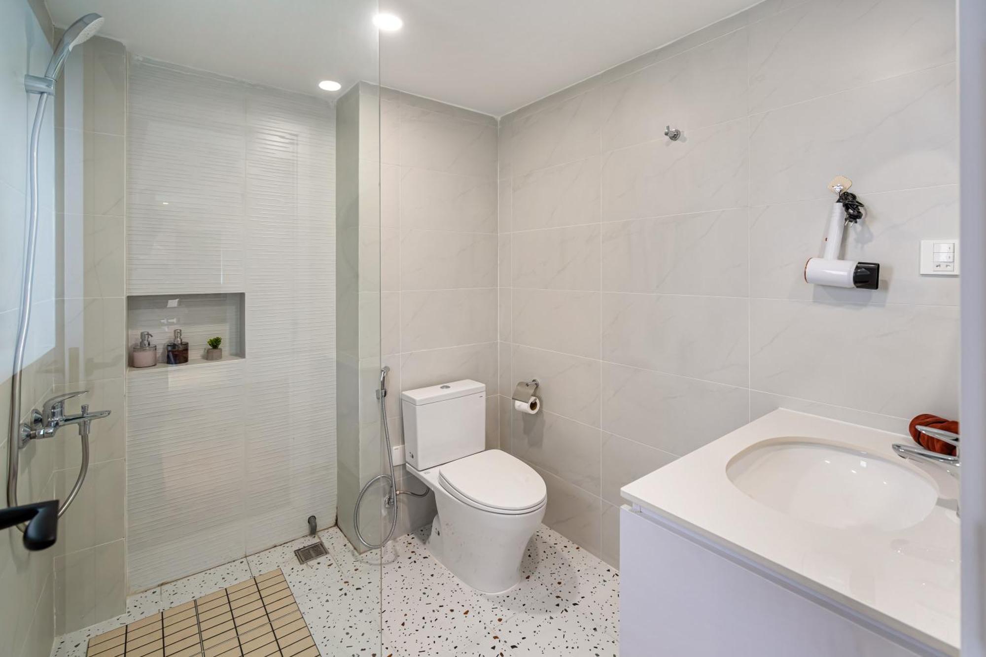 Aparthotel The Royal & - Phu My Hung 2*