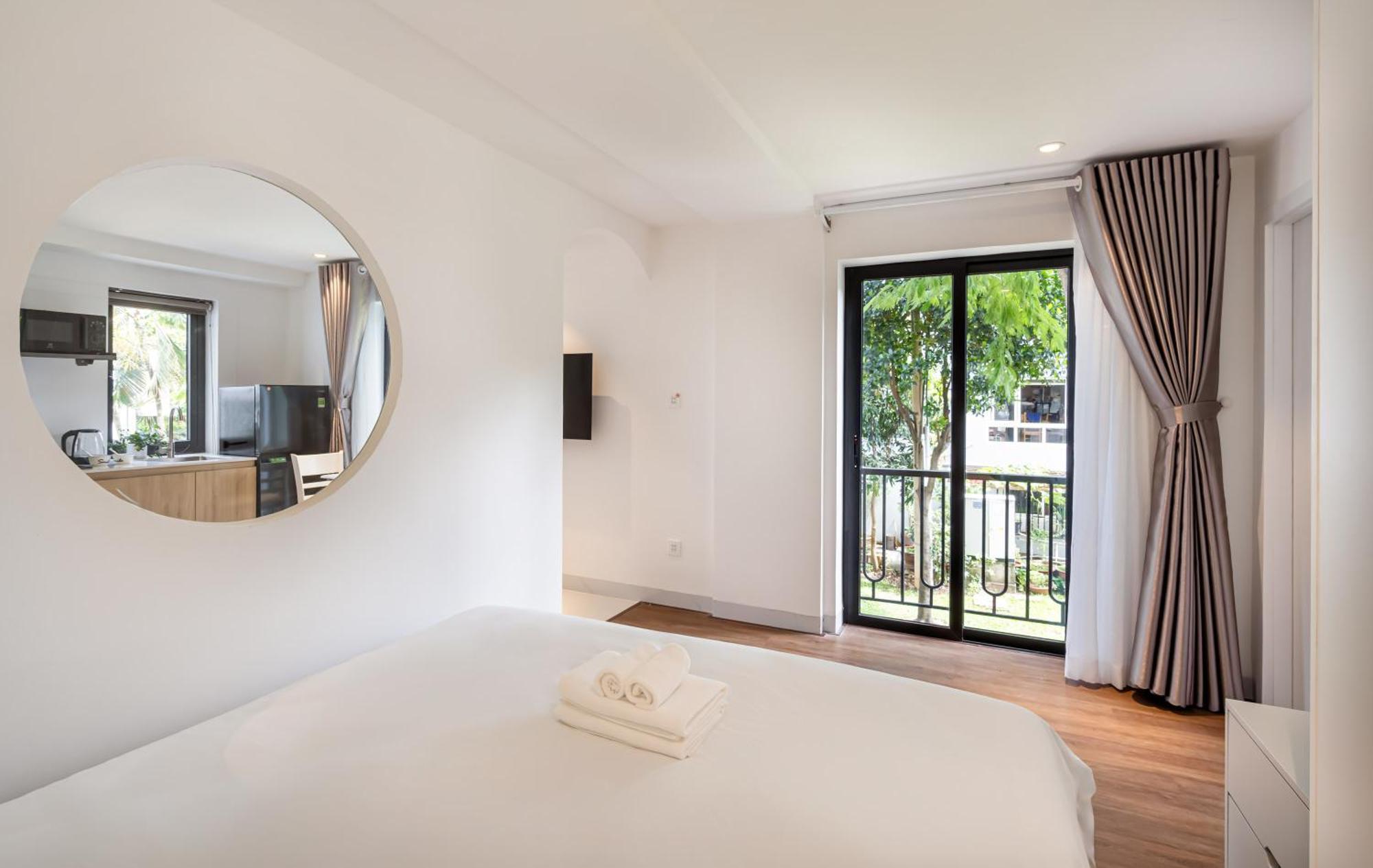The Royal & - Phu My Hung Aparthotel Ho Chi Minh City